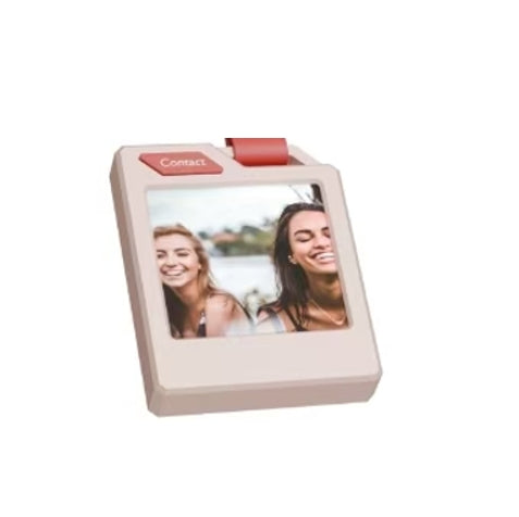 PhotoTag: E-Ink Tracker, Your Items, Your Style